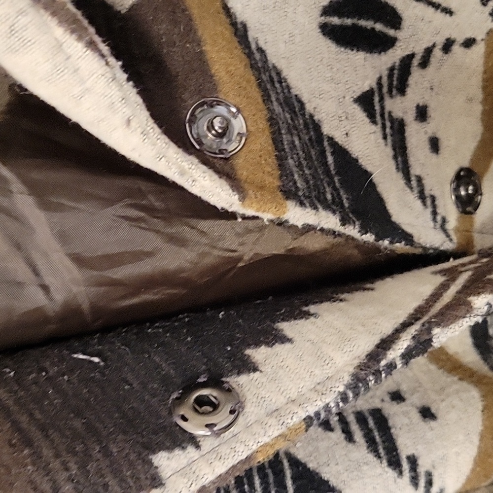 Aztec Print Coat L - Picture 4 of 10